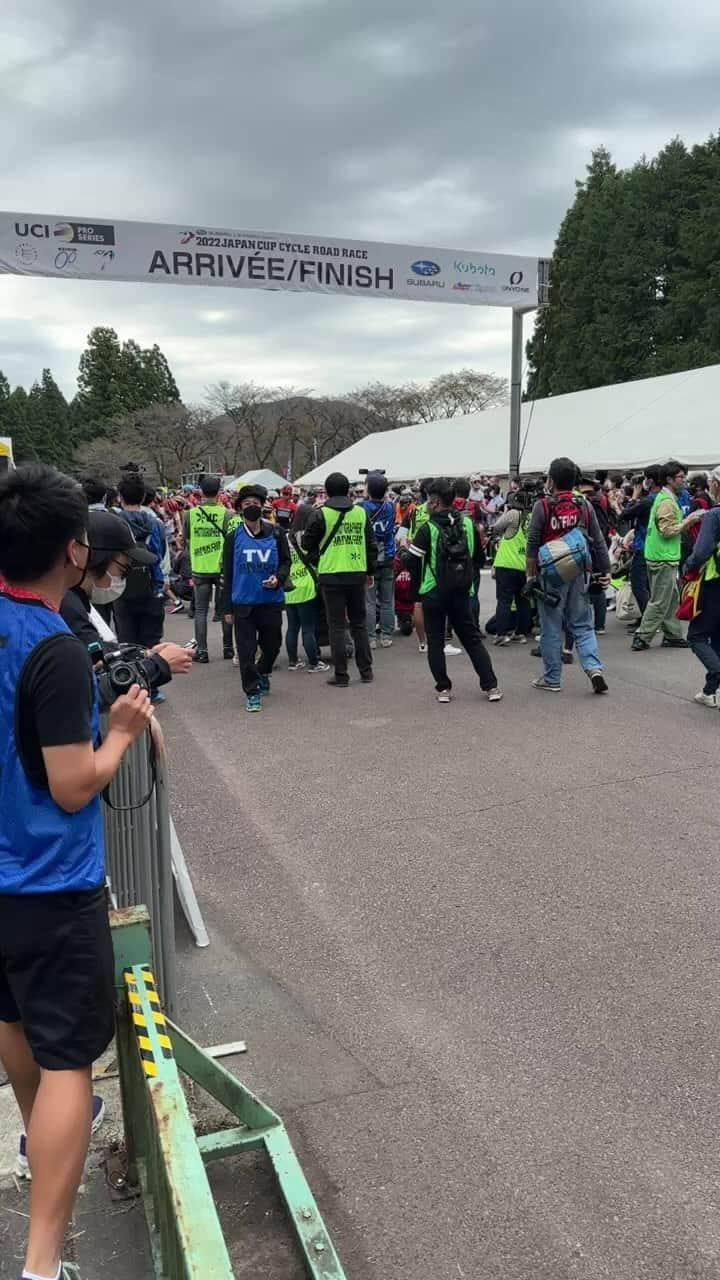 Saschaのインスタグラム：「ジャパンカップサイクルロードレース2022 スタート風景」