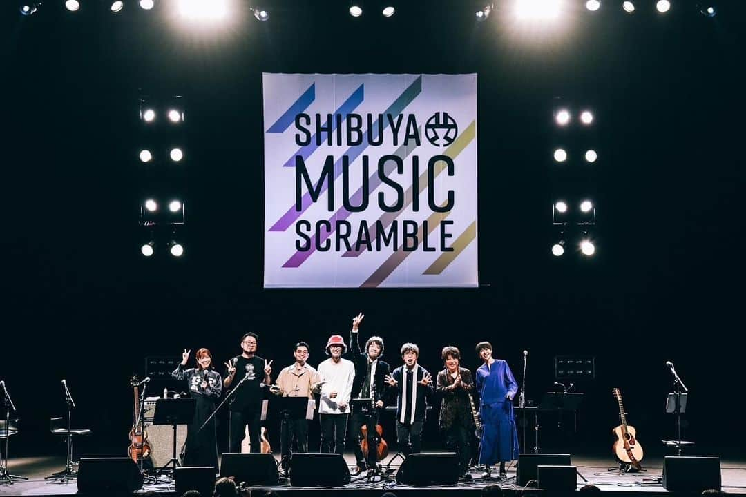 中川絵美里さんのインスタグラム写真 - (中川絵美里Instagram)「🎸  「THE TRAD × ギターマガジン　渋谷音楽祭　TALK&SESSIONS」  TRAD初のライブイベント、ありがとうございました😌 ゲストの皆さんの貴重なトークや素晴らしい演奏に未だに夢見心地ですし、会場の皆さんの温かさがいつものリスナーの皆さんの優しさで、本当にTRADやっててよかったなと改めて思いました。  毎週とにかく楽しく、自分らしくいられる大切な場所です✌︎ これからもよろしくお願いいたします📻 (せめてもう少し頼りになるように頑張ります)  #tokyofm#THETRAD#渋谷音楽祭」10月16日 13時28分 - emiri_nakagawa