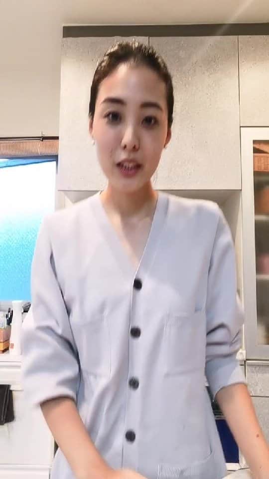 ayaka8880のインスタグラム：「. . 急なキッチンライブ、全然できなかった…の回」