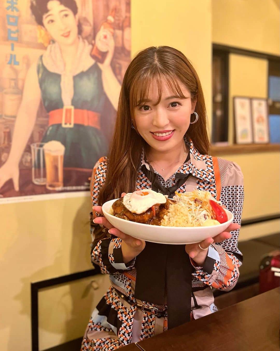 のインスタグラム：「以前行った、京急蒲田の 食堂サビーズが美味しすぎた❤️  @restaurantsavys   インスタ見たと伝えると、、 特になにもありません（笑）  #京急蒲田#食堂サビーズ#ハンバーグ#とんてき #ナポリタン#オムライス#蒲田」