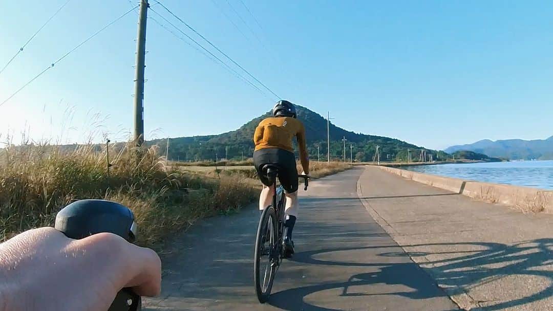 Takafumi Gotoのインスタグラム：「Sunday Morning Ride 🚴🏻‍♂️」