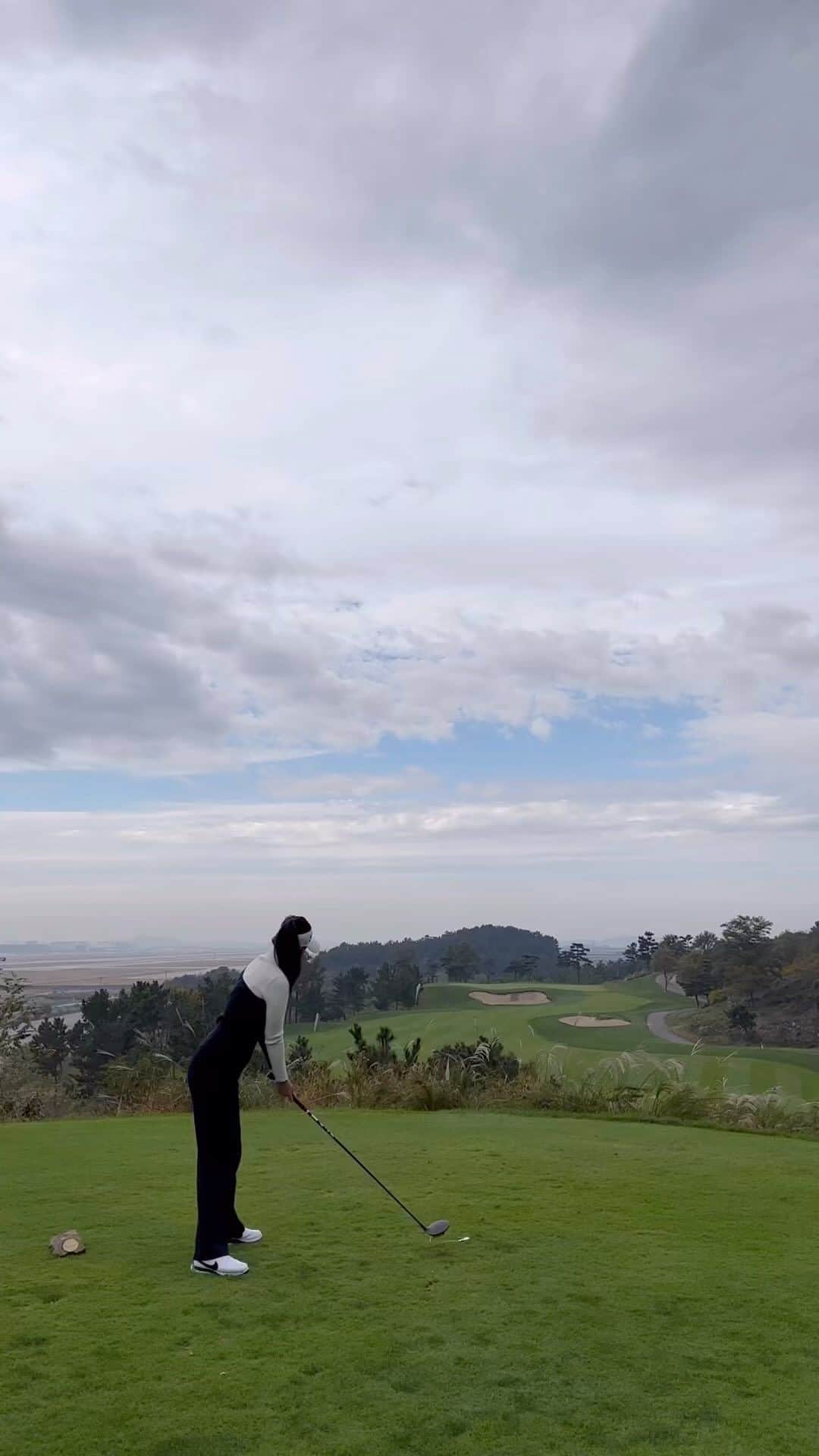リュ・ジヘのインスタグラム：「#스카이72하늘코스」