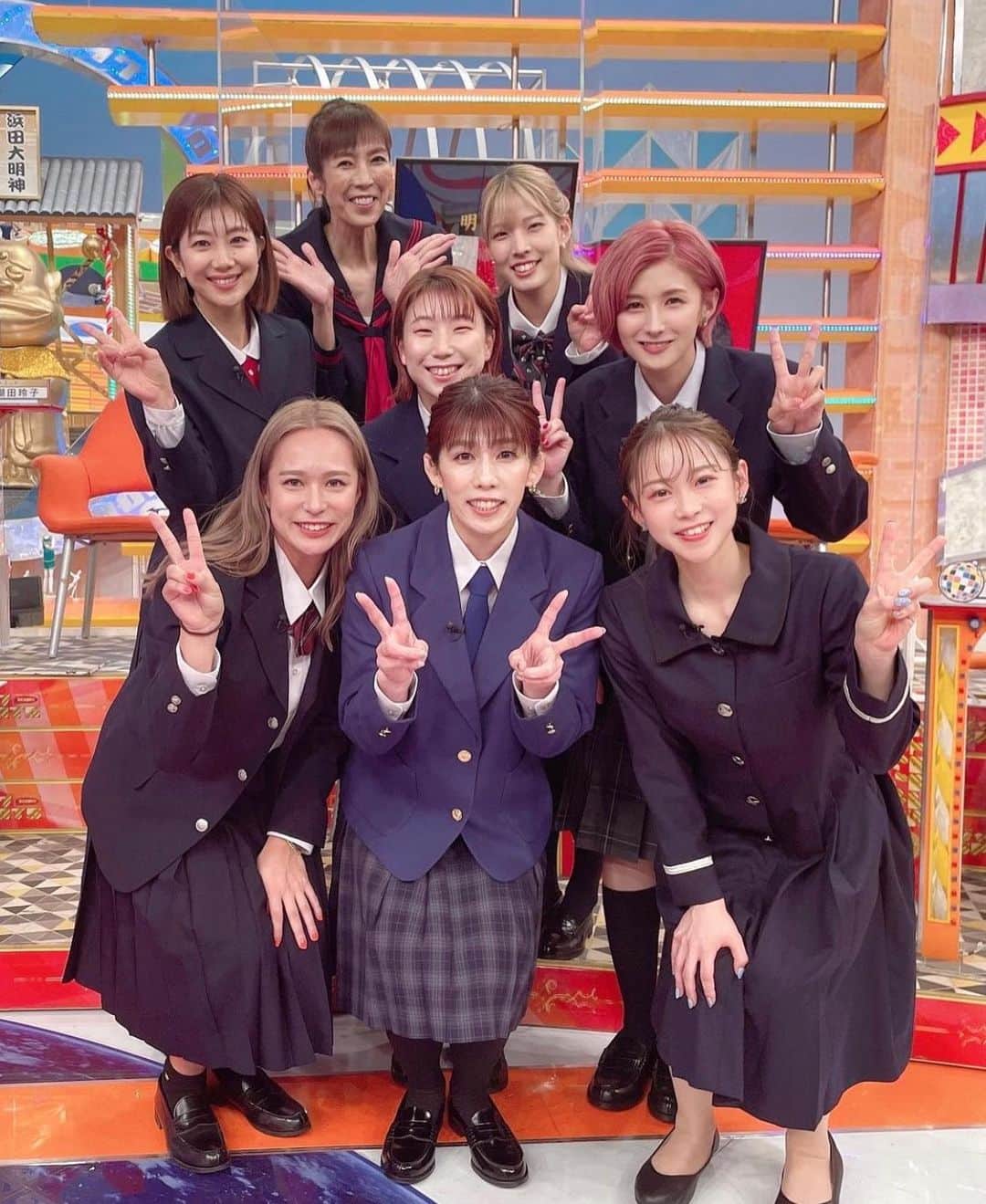 加藤優のインスタグラム：「.  ジャンクSPORTS、 ご視聴くださった皆さま ありがとうございました☺️  楽しかったです🐒🔥笑  収録後、皆さんと一緒に お写真を撮っていただきました✨  これからも色々頑張っていきますので ご声援よろしくお願いいたします☺️  #ジャンクSPORTS #加藤優 #ボス猿  #女子野球 #野球」