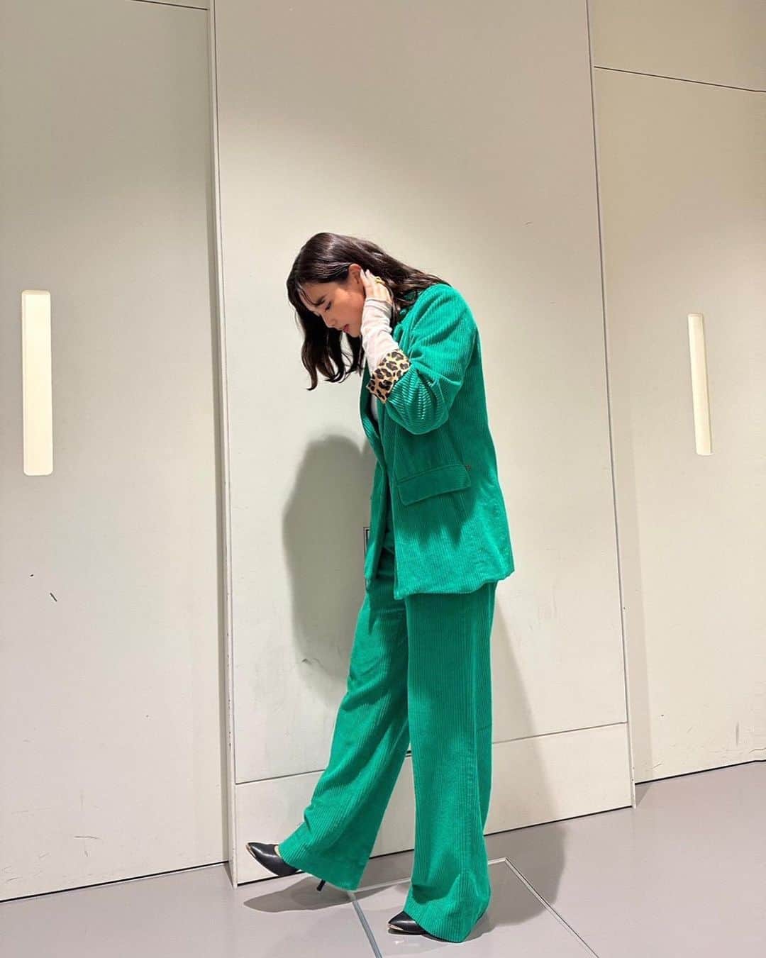 箭内夢菜のインスタグラム：「イッテQ ご視聴ありがとうございました✨  今回お世話になったwoodpecker の先生方 優しくて おもしろくて 皆さんが本当に仲良しで😌♡ ダンス合宿が始まってから本番まであっという間でしたが ご一緒できて本当に楽しかったです*ﾟ ありがとうございました☺️  皆様からのコメント、たくさんありがとうございます🥺 全部読んでます🥺🙏🏻  そして今回で ダンス下手なのがバレたと思いますが… どうか温かい目で見て頂けたら嬉しいです…🫥   #イッテQ  #イッテQダンス部」