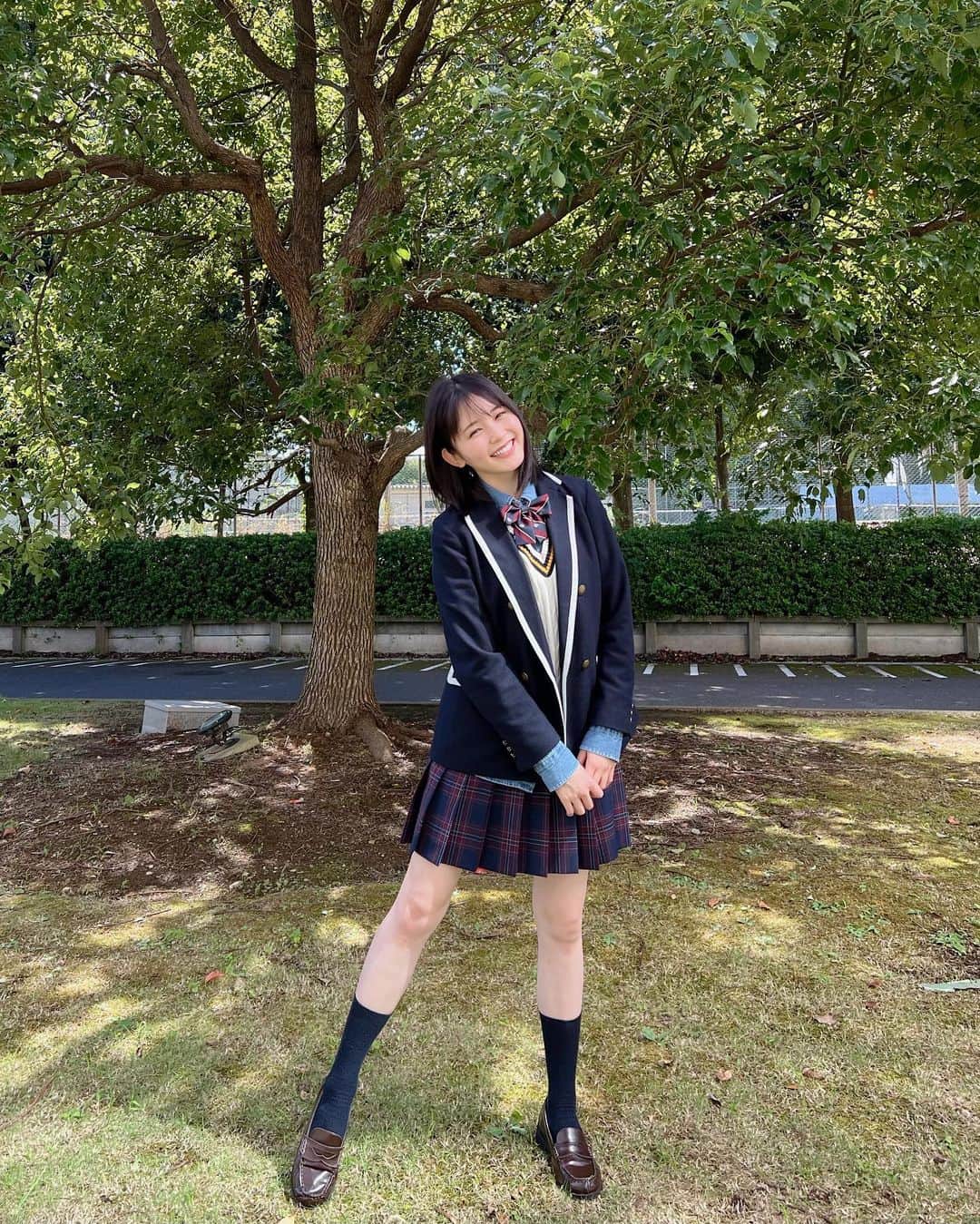 久間田琳加のインスタグラム：「ついに今夜！ 青春シンデレラ第1話、放送スタートです！！ タイムスリップラブストーリー、 キュンなシーンも、青春が詰まった高校生活も、楽しんでいただけたら嬉しいです😳🫶🏻 ABCテレビ10/16（日）深夜0:25 テレビ神奈川10/17（月）深夜1:30 TVer、GYAO！でも配信あります🤍 わ〜、放送ドキドキする〜！！ #青春シンデレラ」