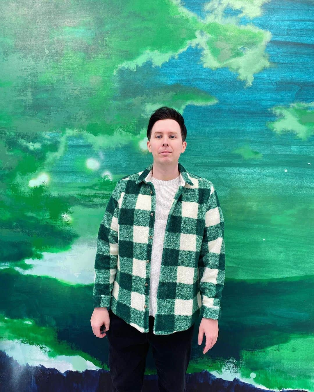 フィル・レスターさんのインスタグラム写真 - (フィル・レスターInstagram)「looking like a gay lumberjack as i went to see some art in a park」10月17日 3時51分 - amazingphil