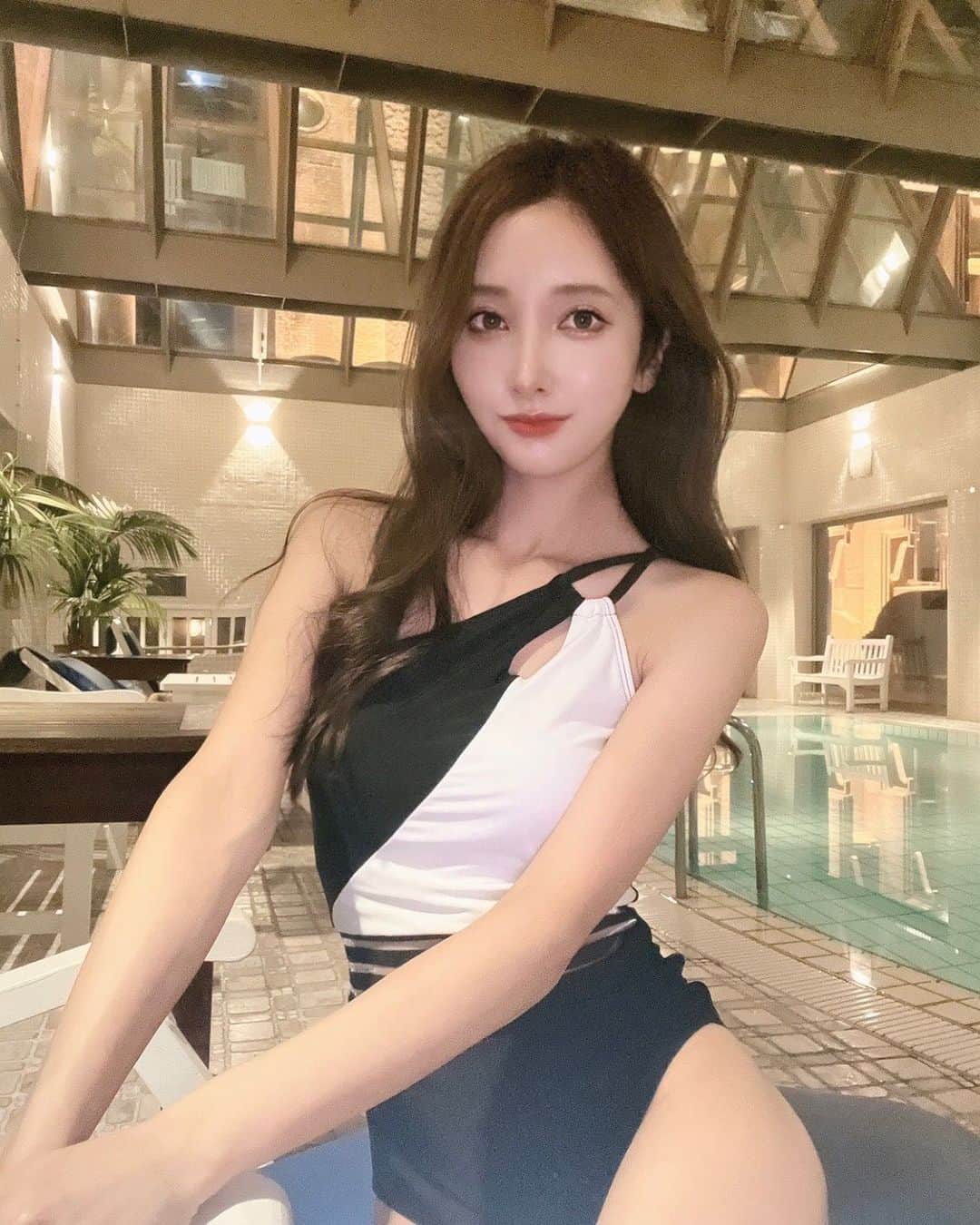 浅香ななみさんのインスタグラム写真 - (浅香ななみInstagram)「. 30日の撮影会&オフ会満員御礼！ 当日会えるの楽しみにしてます🫢♥️ . .」10月17日 18時23分 - _773.a_