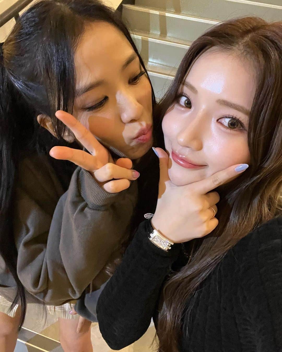 南りほのインスタグラム：「이번에 한국온이유… 🎀💘 @sooyaaa__   넘 예뻐다💕🫶🏻💕」