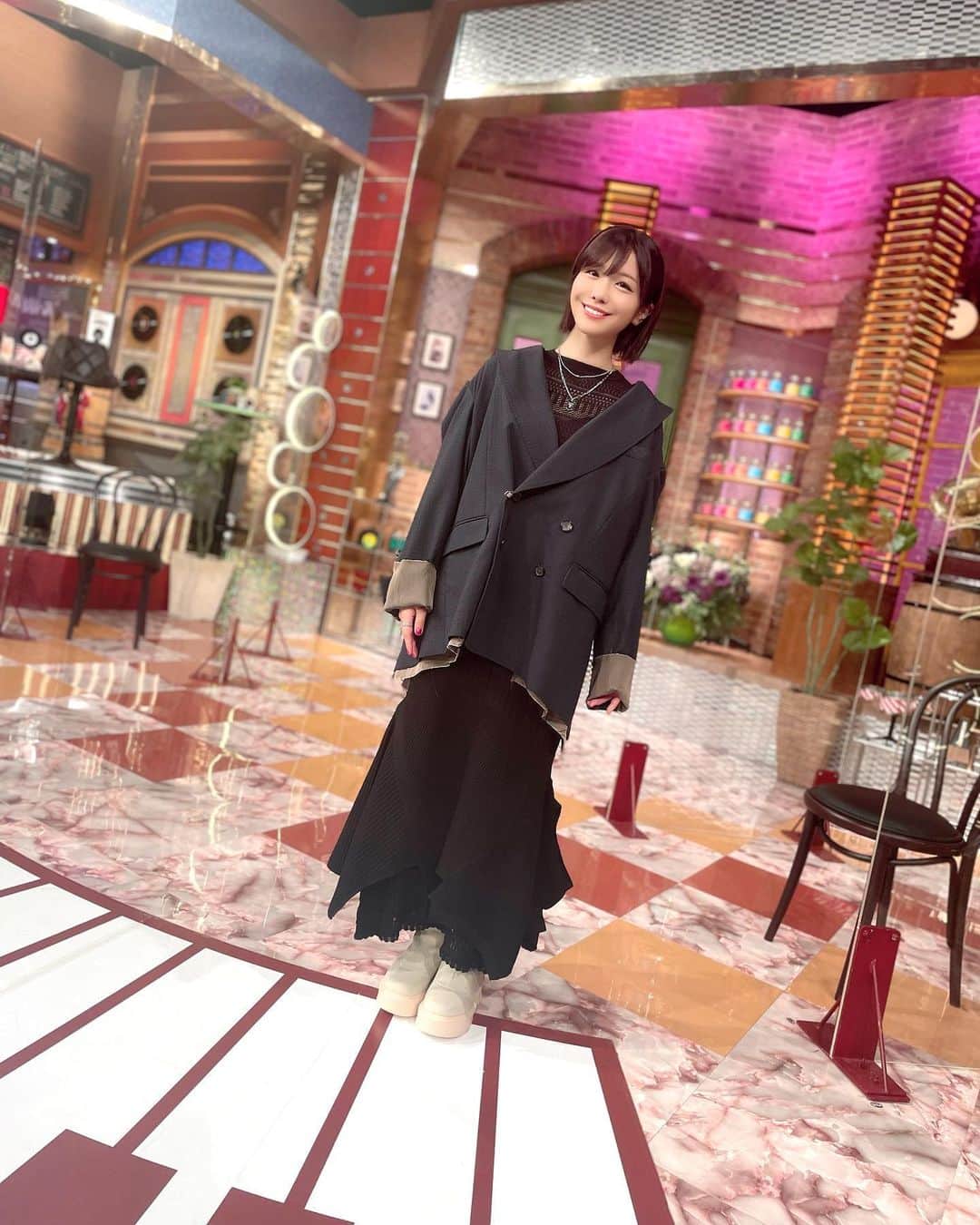 愛美のインスタグラム：「#関ジャム お洋服全身✨ #miharayasuhiro コーデにしました〜✨」