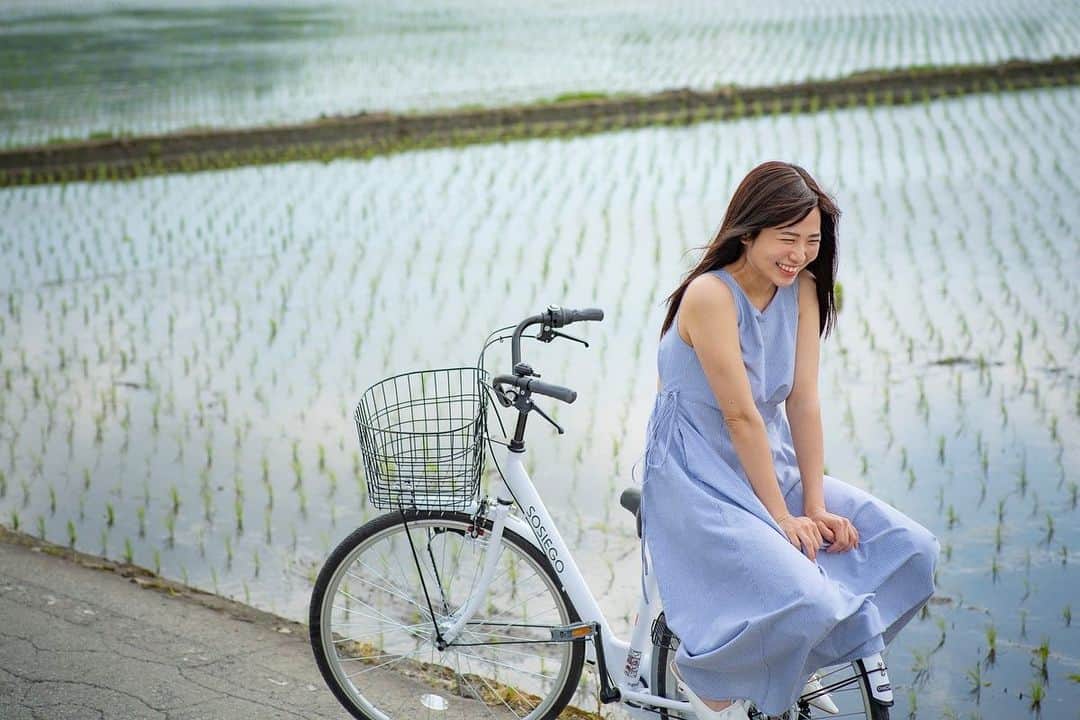 鈴原りこのインスタグラム：「「やわらかく、あたたかい。」 発売御礼イベントオフ会 いよいよ今週10/22(土) 14:30〜16:00 🎡あいまいみーまいん　にて 開催です！あそびにきてね🥹 . . .  #グラビア#グラドル#グラビアアイドル#撮影会#撮影#アイドル#フォロー#followｍe#아이돌#그라비아#りこぴん#写真集#講談社」