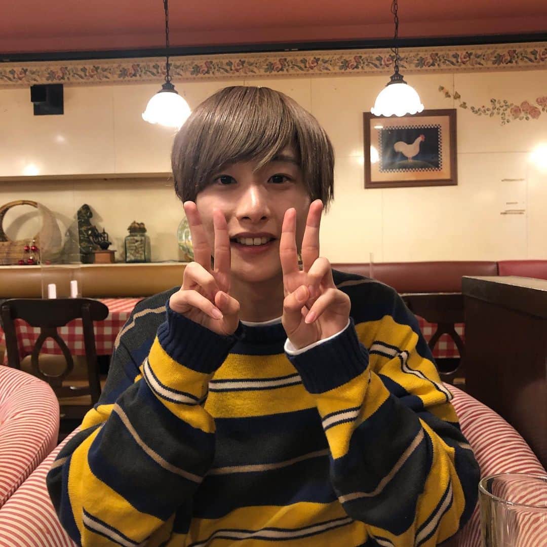 のインスタグラム：「超久しぶりに会った！😆 ケイダッシュステージ時代の後輩 現在YouTuberの「しょうちゃん」  懐かしかったなぁ〜😁」