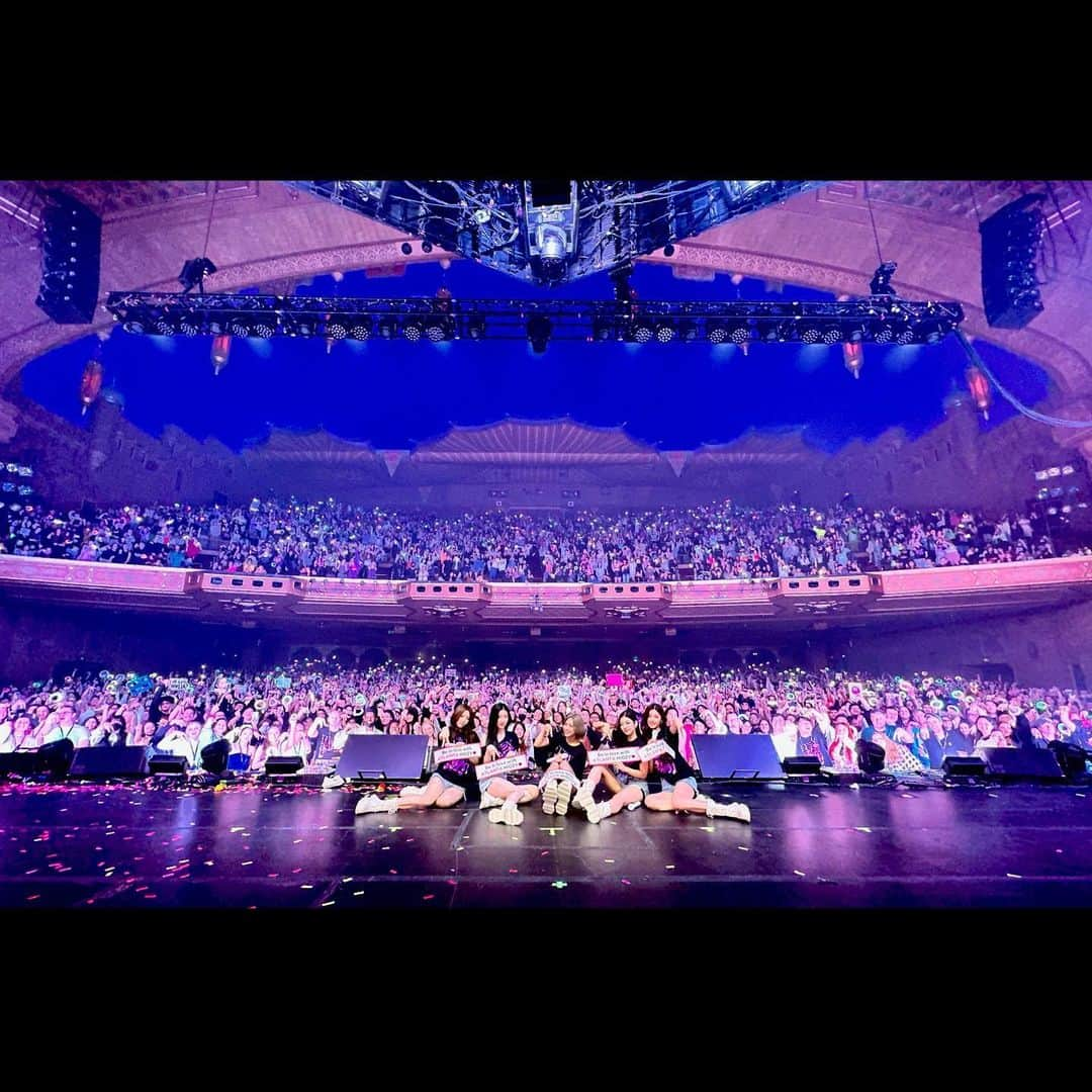 ITZYさんのインスタグラム写真 - (ITZYInstagram)「ITZY THE 1ST WORLD TOUR <CHECKMATE> in #US  Thank you so much US MIDZY🫶 We will never forget your support and love💕  #ITZY #MIDZY #ITZY_WORLD_TOUR  #LA #PHOENIX #DALLAS #ATLANTA #CHICAGO #BOSTON #NEWYORK」11月15日 15時32分 - itzy.all.in.us