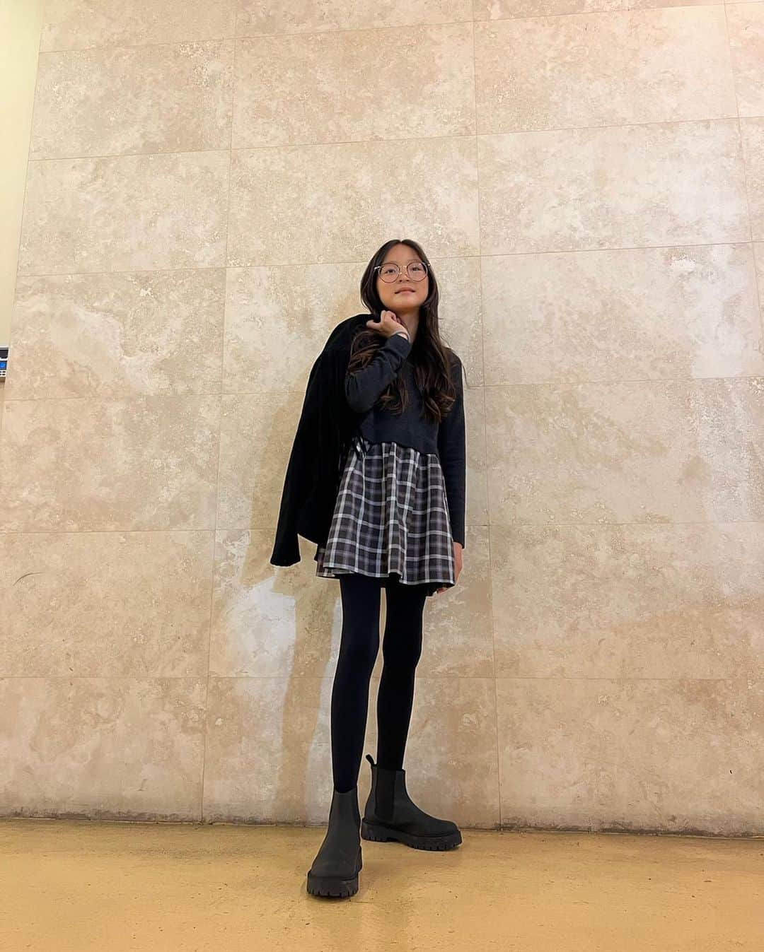 秋山紗蘭さんのインスタグラム写真 - (秋山紗蘭Instagram)「CHOO🧡👧🏻  #사랑이 #추사랑 #sarang #소녀소녀해#choosarang」11月15日 15時35分 - choosarang_official