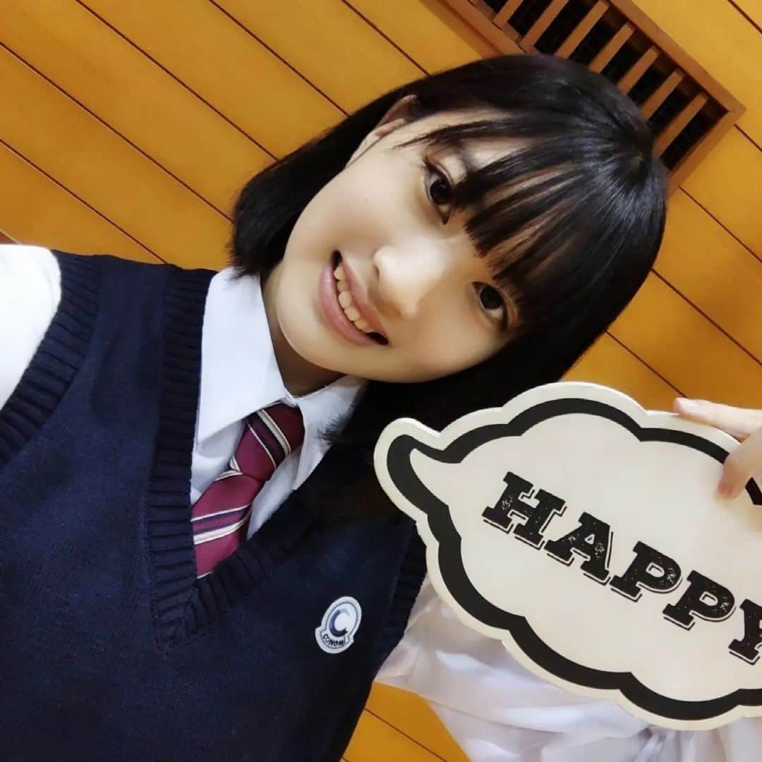 岩脇瑠菜（るなっち）のインスタグラム：「制服アワード第2次審査⁡ 皆と写真撮った(✌'ω' ✌)⁡ #CONOMi ⁡#制服アワード⁡ ⁡#制服⁡ ⁡#LJC⁡ ⁡#Happy⁡ ⁡#ネクタイ好き⁡ ⁡#みんな好き」