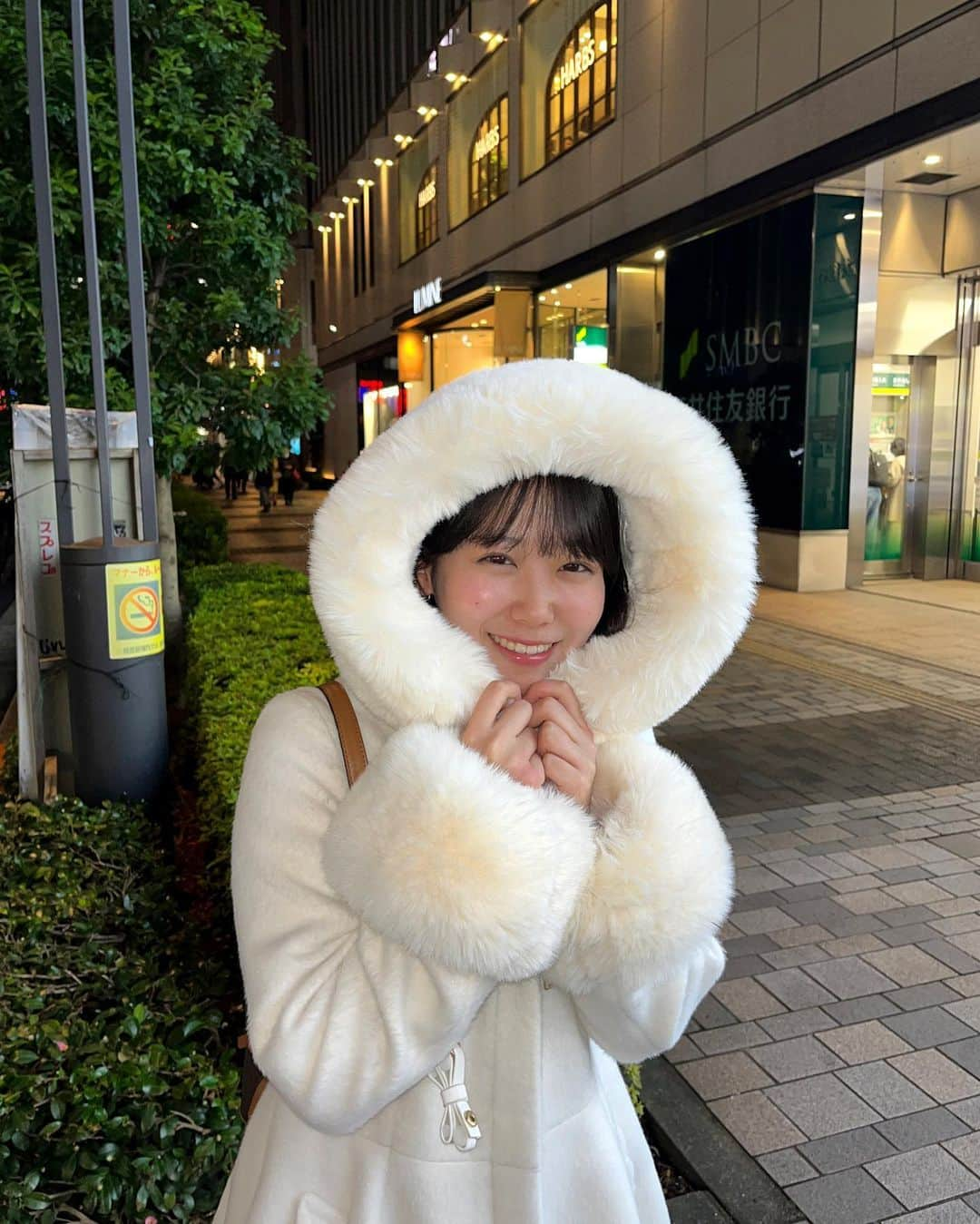 杉山まひろさんのインスタグラム写真 - (杉山まひろInstagram)「冬めっちゃすき！！⛄️  #有楽町」11月15日 18時53分 - _mahirosugiyama_