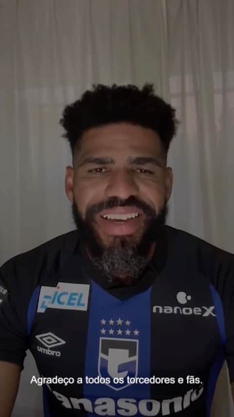 パトリックのインスタグラム：「ありがとうございました。🥹💙🖤  @gambaosaka_official」