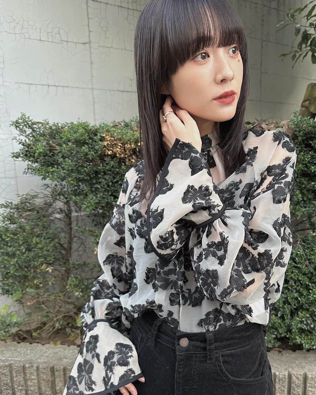 前田希美（まえのん）さんのインスタグラム写真 - (前田希美（まえのん）Instagram)「先日お邪魔しました︎☺︎ 透明感のあるカラーへ。  @keichiito ❤︎ @liner_tokyo    #ブラックアンバー  #伊藤恵一  #liner #ワイドバング  #hair」11月11日 19時55分 - maeda_nozomi