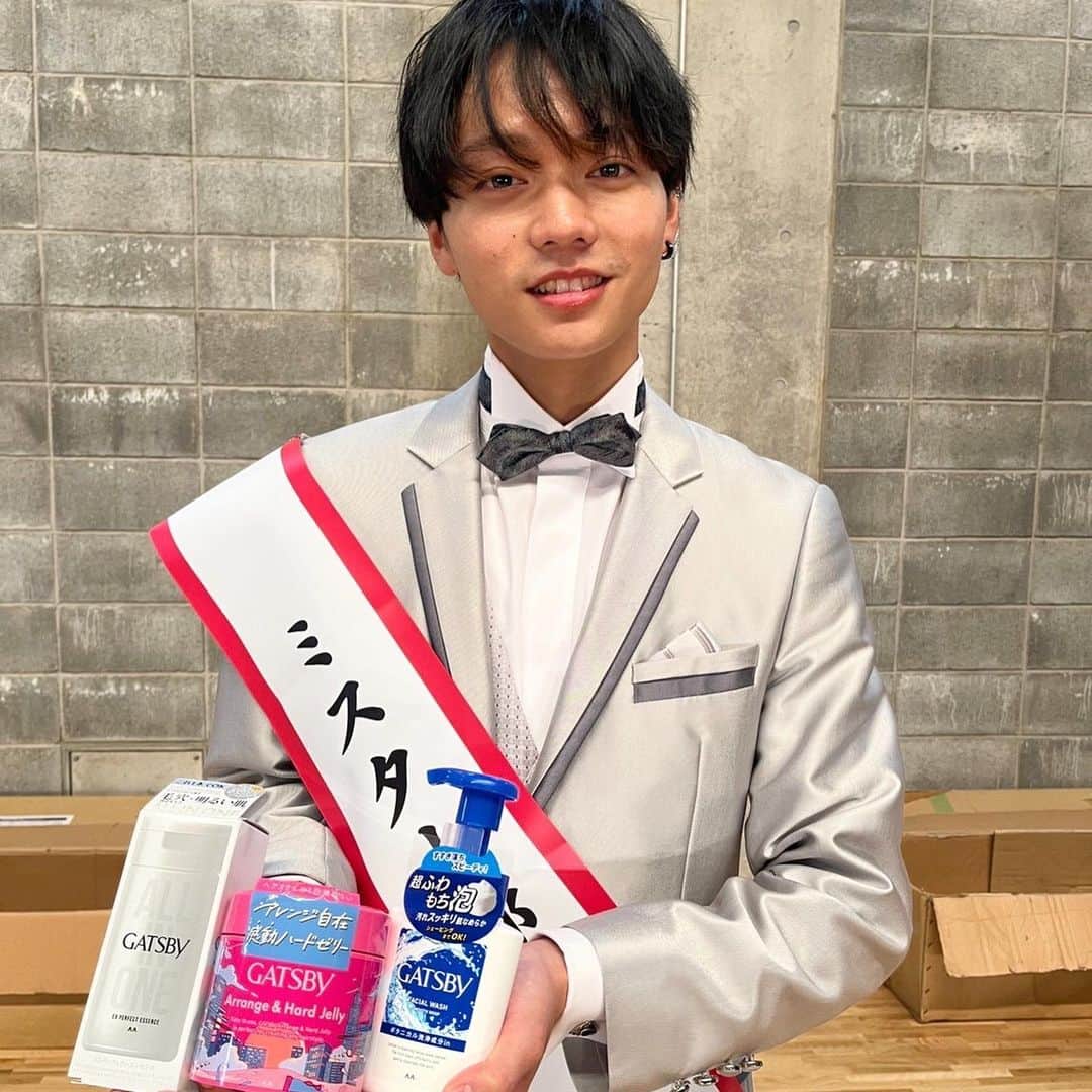 原口未帆さんのインスタグラム写真 - (原口未帆Instagram)「💍クライアント賞発表💍 本コンテストにご協賛いただいたクライアント賞・副賞を頂戴致しております。  🕊クライアント賞🕊  【ミスリゼの日賞】 No.2 富田萌さん @misstmu_2022no2   【ミスターリゼの日賞】 No.1 篠原大樹さん @mrtmu_2022no1   【JOBTV賞】 No.1 山平茉央さん @816my__   No.3 中村敬介さん @mrtmu_2022no3   【スマ留賞】 No.2 富田萌さん @misstmu_2022no2   No.1 篠原大樹さん @mrtmu_2022no1   【The kiss賞】 No.4 宮尾芽留さん @misstmu_2022no4   【東京ソワール賞】 No.4 宮尾芽留さん @misstmu_2022no4   特別な場にふさわしい安心と信頼のフォーマルウェアやコーディネート雑貨を豊富に取り揃えております。 結婚式、パーティー、クルージング、発表会など様々なオケージョンを演出するお店です。  【サンナホル賞】 No.1 山平茉央さん @816my__   No.2 藤井直之さん @mrtmu_2022no2   【中野製薬賞】 No.3 中村敬介さん @mrtmu_2022no3   【マンダム賞】 no.4 佐藤晃大さん @mrtmu_2022no4   【ウエニ貿易賞】 ファイナリスト全員  【ウテナ賞】 ファイナリスト全員  その他特別協賛として、リゼクリニック様よりミスターリゼの日賞、ミスリゼの日賞を頂戴致しました。  また、当日のアクセサリーはステラブライダル様(@stellabridal_official )より協賛して頂きました。 誠にありがとうございます。」11月11日 20時03分 - tmu_contest