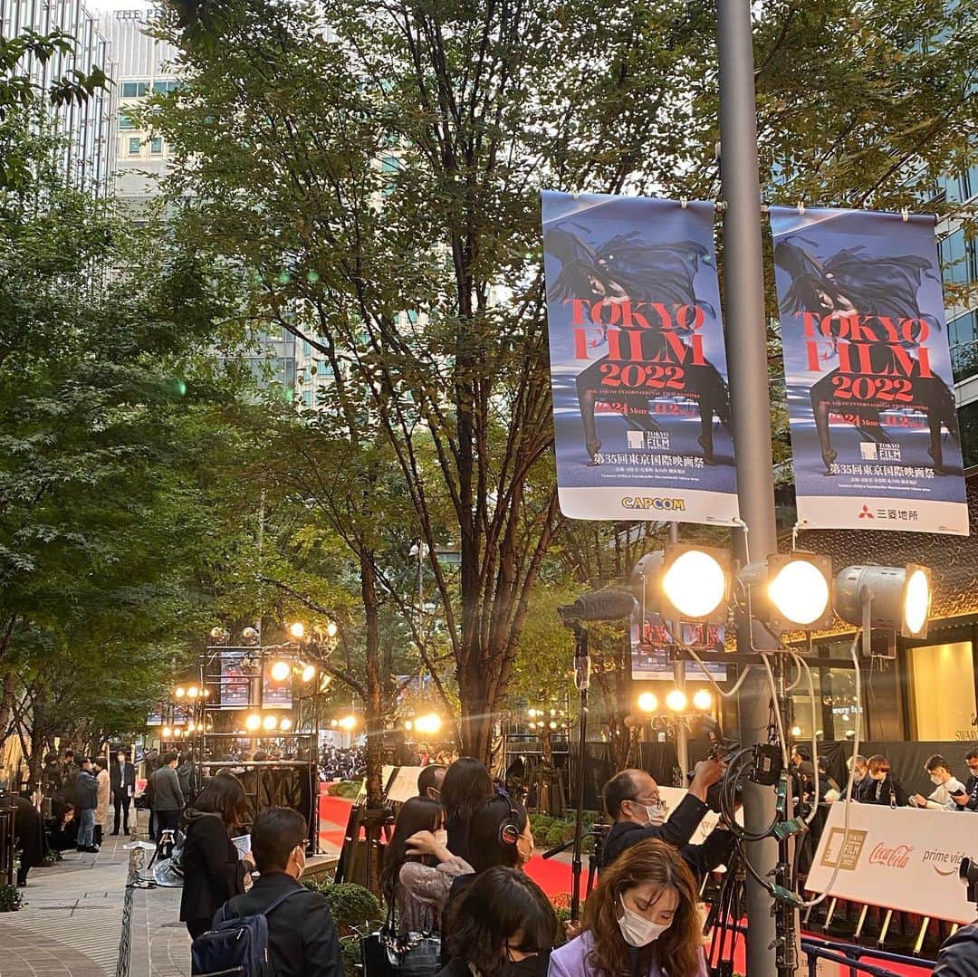 大谷咲子さんのインスタグラム写真 - (大谷咲子Instagram)「本日のアニゲーイレブンで東京国際映画祭の様子が少し映ります✨ レッドカーペットの俳優さんたちを呼び止めてのインタビューは今までで一番緊張したかも…！！ #東京国際映画祭 #日比谷ミッドタウン」11月11日 20時34分 - sakiton69