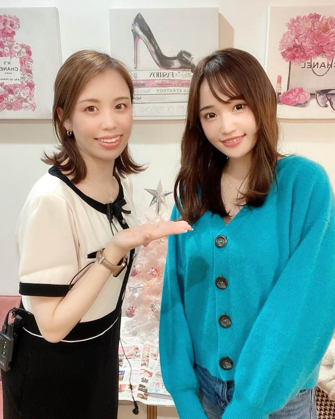 ぷーちゃんさんのインスタグラム写真 - (ぷーちゃんInstagram)「🐶🍯 . EOLCLINIC（@eolbrowclinic）さんで オル式アートメイクを施術してきたよ✍️ . 2年前にしたことあったけど 薄くなってきてたから 図り直してもらって上から色を足してもらった🥰 . . 施術担当者はCHIHIRO(@chihiro_artmake)先生😊︎💕︎ 下書きも1mm単位で丁寧にしてくれるから 安心しておまかせ出来た😌♡ . . 眉のデザインは 最新のオルちゃん眉の並行アーチ眉🇰🇷💗で、 眉じりを少し濃いめにしてもらった✨ . . EOLCLINICさんは パーソナルカラー診断からしてくれて、 似合う眉毛の色を一緒に探してくれる🙆‍♀️ 肌に馴染んで自然なカラーになったよ🧸 . . クリニックは内装が韓国のカフェみたいに可愛いくて女子に見てほしい☕️💗笑 . クリニック名のオルクリニックは オルちゃんのオルらしい🫶🏻 . 韓国好きなアートメイクしたい子おったらここおすすめ🥰 . 銀座にあるよ✨ 東京駅からも近かった( *´꒳`*) . . #オルブロウ#EOLBROW#EOLBROW#eolclinic#オルクリニック#オル式アートメイク#アートメイク#医療アートメイク#韓国アートメイク#アートメイク眉 #撮影モデル#サロンモデル#モデル#大阪サロンモデル#関西モデル#関西サロモ#関西サロンモデル#フリーモデル#関西フリーモデル#撮影依頼受付中#撮影依頼募集中#17live#ライバー#ライブ配信#tiktok#ビジョビ#ぷーちゃん」11月11日 21時35分 - poohchan31