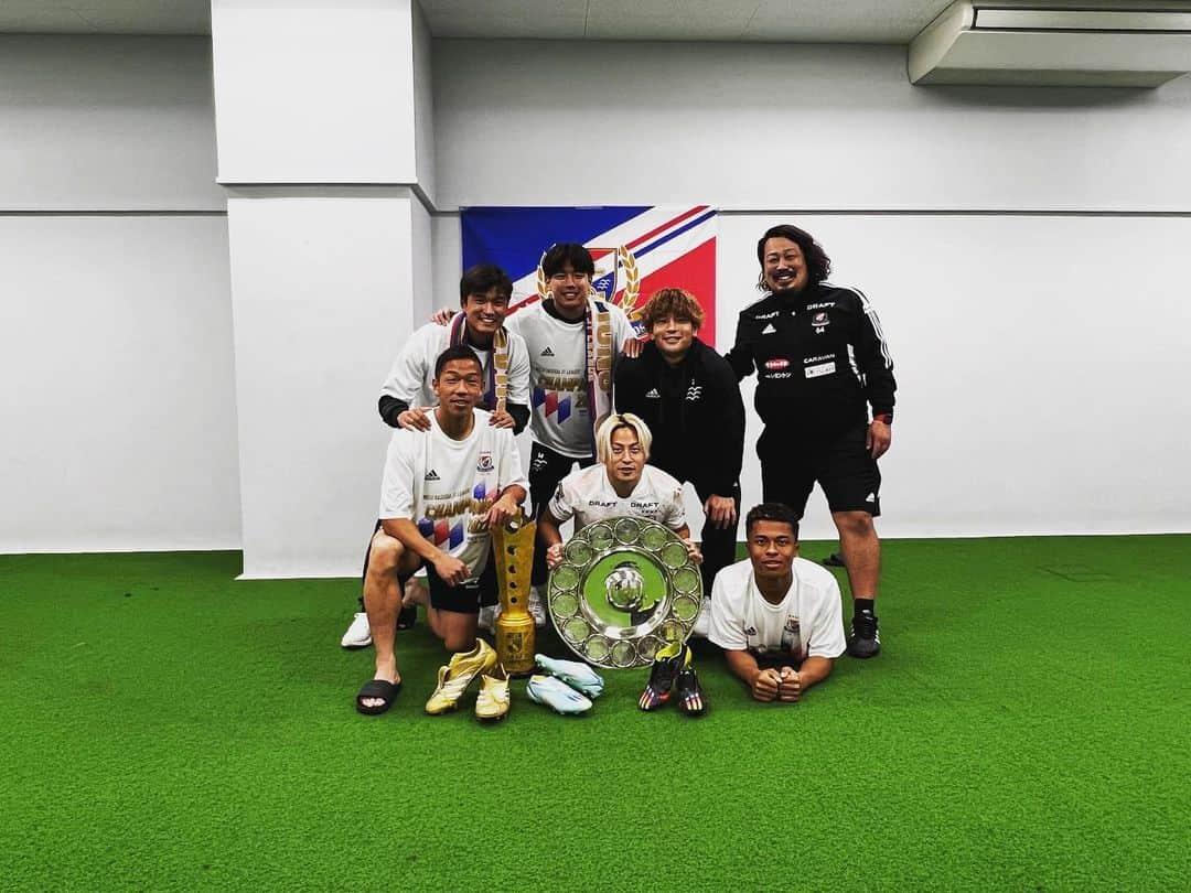 仲川輝人さんのインスタグラム写真 - (仲川輝人Instagram)「🎖Adidas family🎖  92年組🤔  @adidasfootball  #adidasfootball」11月11日 22時49分 - nakateru0727