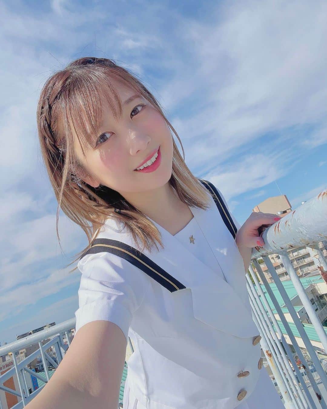いとくとらさんのインスタグラム写真 - (いとくとらInstagram)「⠀ 🌈⠀ ⠀ 遅くなったけど⠀ チア部のユニバース踊ってみた⠀ 見て ...