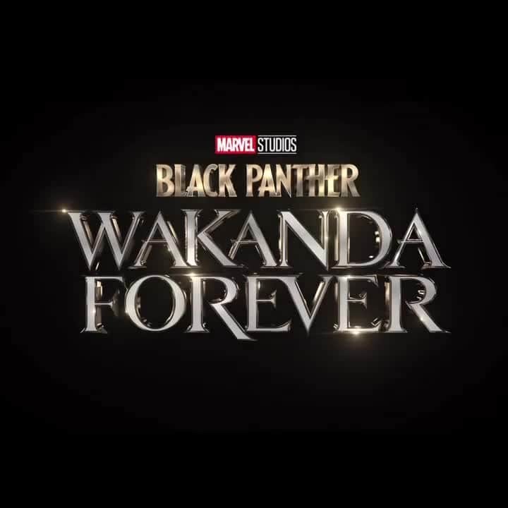 メイクアップアートコスメティックスのインスタグラム：「It's here! See @MarvelStudios @BlackPanther: #WakandaForever in theatres TODAY. Check out the official trailer now!」