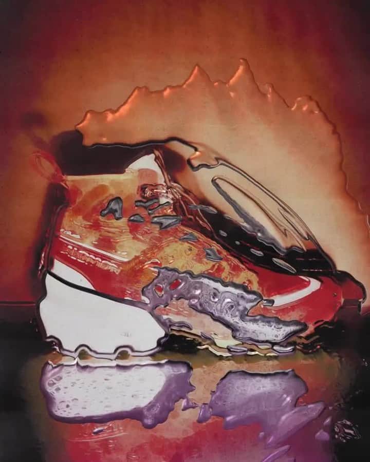 エルエヌシーシーのインスタグラム：「JUST LANDED: @mm6maisonmargiela x @salomon drop 1 now available on LN-CC.」