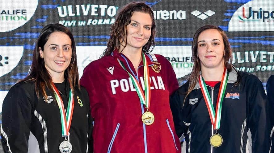 アレッシア・ポリエリのインスタグラム：「200fly 🦋🥈 #italianchampionship Nuovo cammino, nuovi obiettivi, tanto cuore 🤍✨」