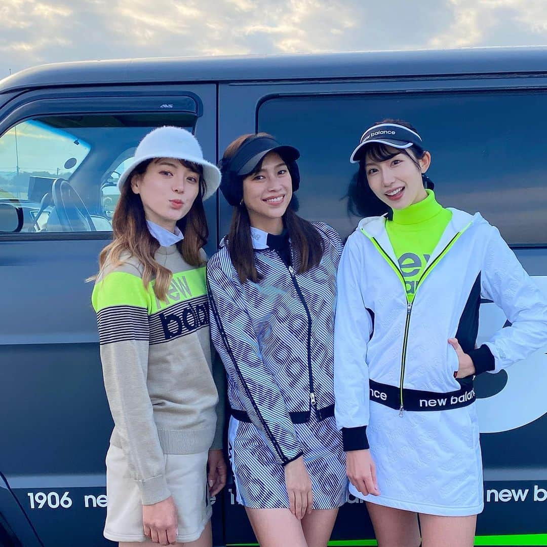 中島亜莉沙さんのインスタグラム写真 - (中島亜莉沙Instagram)「NEW BALANCE GOLF コンペ！@newbalancegolf_japan   私はデカパター対決を担当しました！ 重すぎてこれでラウンドしたら ムッキムキになりそう💪🏻笑 とっても楽しい1日だった♡ 参加して下さった方々ありがとうございました☺️！  #ごまいめ #最初アンダーで回っていた母 #アンダーママ  #newbalancegolf #golf  #ゴルフコンペ #ニューバランスゴルフ #越谷ゴルフクラブ」11月12日 19時41分 - arisan_days