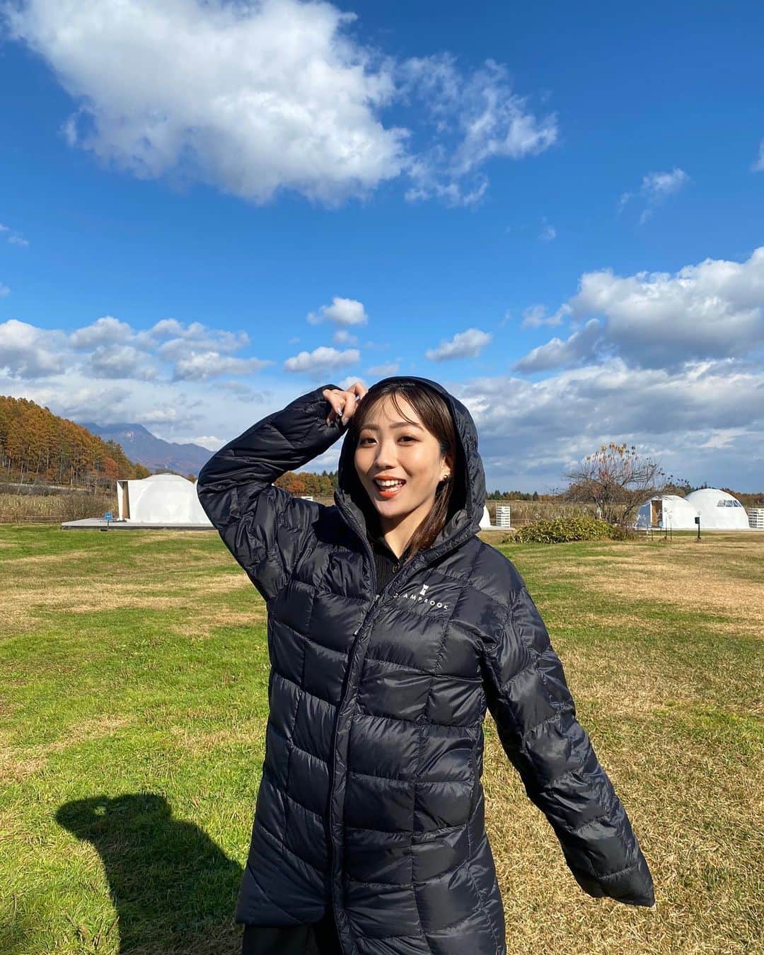 小川奏さんのインスタグラム写真 - (小川奏Instagram)「大自然育ちで自然慣れしてるのかと思いましたが、 初長野で自然に癒され、感動しました🌱  #グランピング #グランピングキャンプ #長野グルメ #長野 #長野旅行 #飯綱 #秋コーデ #秋#キャンプ #キャンプコーデ #アウトドア」11月12日 17時36分 - kana_missg2020