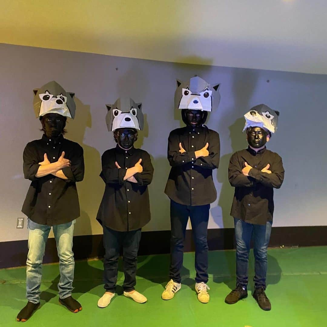 モリスのインスタグラム：「バレませんように  #MANWITHAMISSION #MWAM #マンウィズ #マンウィズアミッション #ジャンケンジョニー #カミカゼボーイ #スペアリブ #DJサンタモニカ #トーキョータナカ #全員トーキョータナカ」