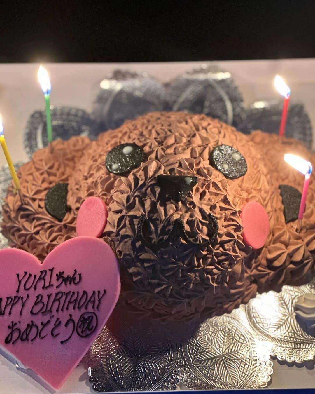 村上友梨さんのインスタグラム写真 - (村上友梨Instagram)「2022.11.7 ついに30歳になりました🫶 30代突入🙈レベル30！ だいっすきなお友達にたくさんお祝いしていただきました🌷 私は友達に本当に恵まれているので、どんな時も助けてくれて、支えてくれて、味方でいてくれるみんなに感謝でいっぱいです！  友達といる時の自分の笑顔は、心から楽しそうで一番自分らしくいられます🐶  応援してくださってる皆様にも本当に感謝しています🌷  周りへの感謝を忘れず、しっかり意思を持って後悔のないようにいきて行きたいです(*˙˘˙*)ஐ   たくさんのメッセージありがとうございます✨✨   #レベル30 #30歳」11月12日 21時41分 - yurimurakami.official