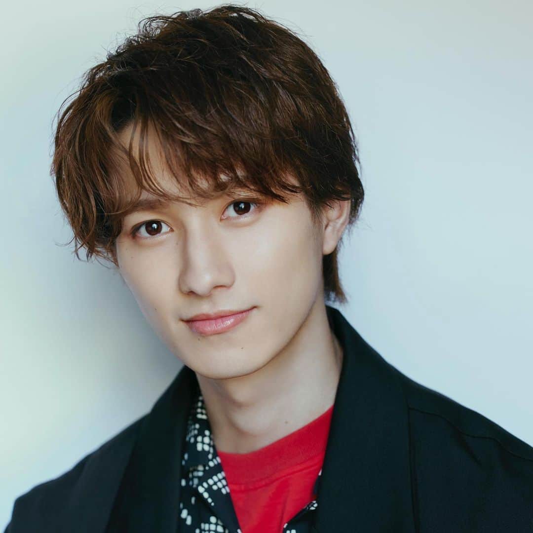のインスタグラム：「2022.12.5 Release  BUDDiiS 7th Digital Single 『her+art』  8th Digital Single 『The One』   #YUMA  #BUDDiiS #FUMINORI #KEVIN #MORRIE #SEIYA #SHOW #TAKUYA #HARUKI #FUMIYA #SHOOT #バディ #ハート #TheOne」