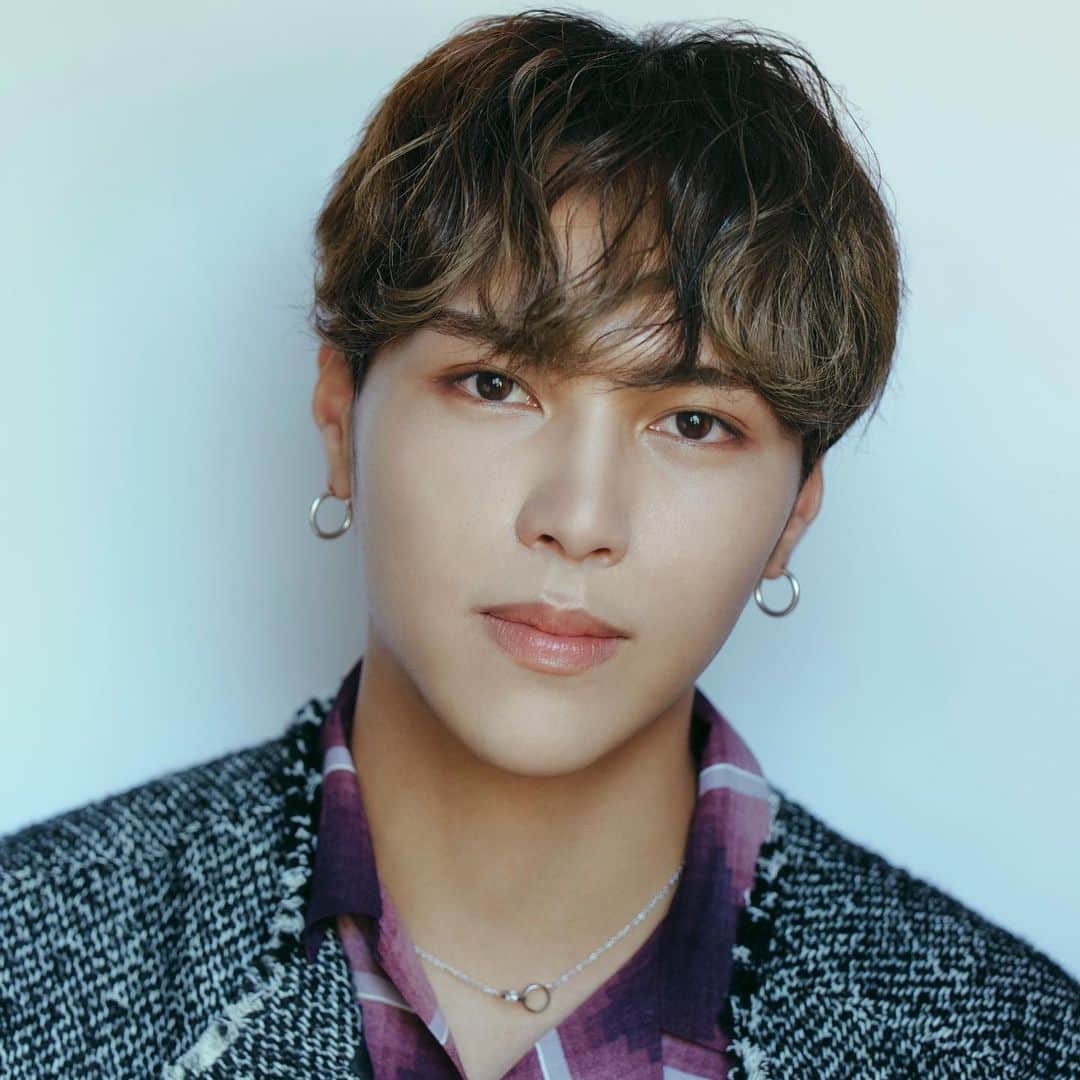 のインスタグラム：「2022.12.5 Release  BUDDiiS 7th Digital Single 『her+art』  8th Digital Single 『The One』  #KEVIN  #BUDDiiS #FUMINORI #MORRIE #SEIYA #YUMA #SHOW #TAKUYA #HARUKI #FUMIYA #SHOOT #バディ #ハート #TheOne」