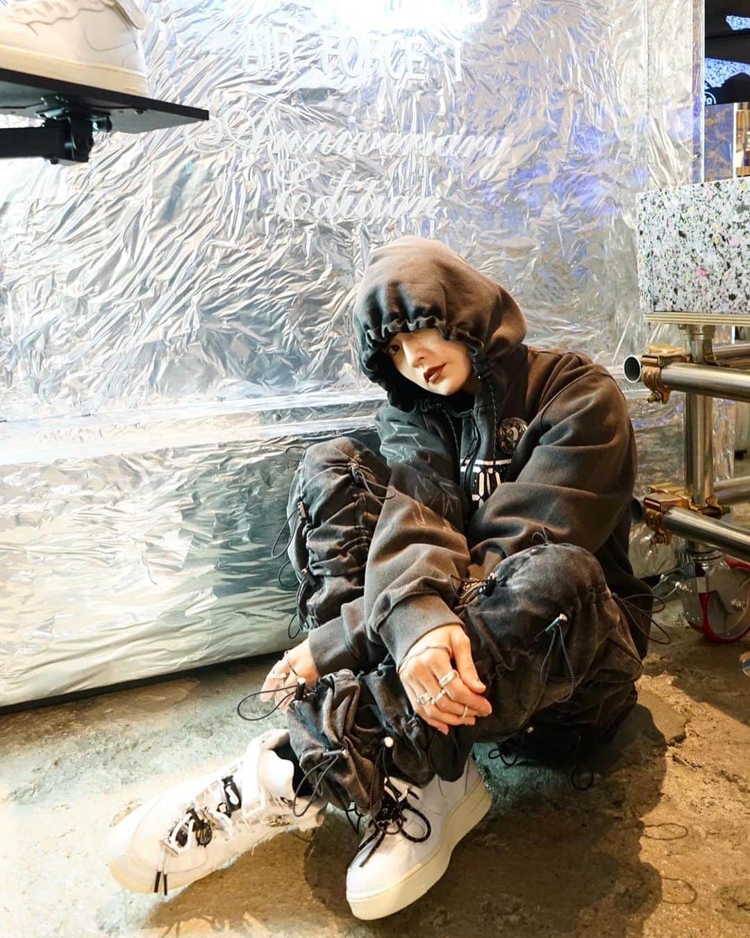 のインスタグラム：「99% from 1%. NIKE AIR FORCE 1 '07 MID LX × GR8. #99percentis #from1percent #gr8」