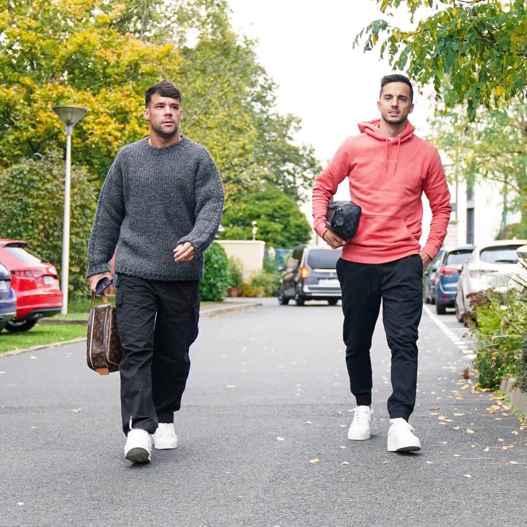 ファン・ベルナトのインスタグラム：「Last training💪🏽👌🏽」