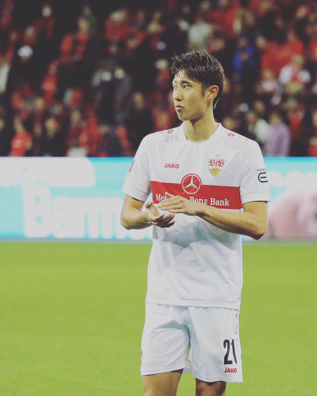 伊藤洋輝のインスタグラム：「Thank you for all your support ⚪️🔴 #vfbstuttgart」