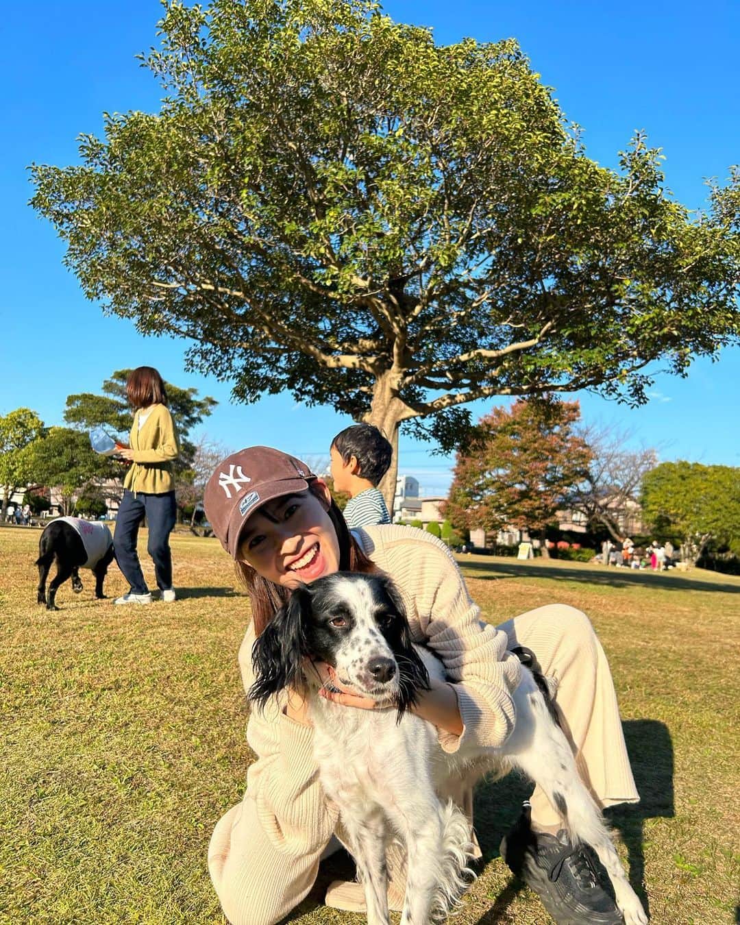 牧野莉佳さんのインスタグラム写真 - (牧野莉佳Instagram)「最近のまとめ☺︎ 犬と遊んで、皆既月食も見て、 甥っ子たちと遊んで、 実家で家族時間を満喫してます🫶」11月13日 13時42分 - makino_rika