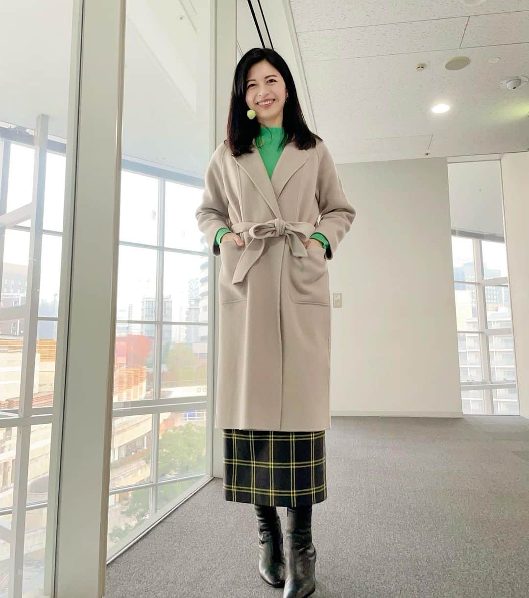 太田景子のインスタグラム：「けさもサンデーLIVEをご覧いただきありがとうございました😊  ここ10日間以上、まったく雨の降っていない地域が多い中、今日は大地を潤す雨雲が全国に広がります🌳🌳🌳  強く降ったり強風を伴ったりするところもありそうですから、恵の雨といえど降り方にはお気をつけください☔️  8時台では各地の雲海の映像もたーっっぷりお届けしました💚 ずっと見ていたい景色でしたね☺️  今日も素敵な週末をお過ごしください🙌🏻」