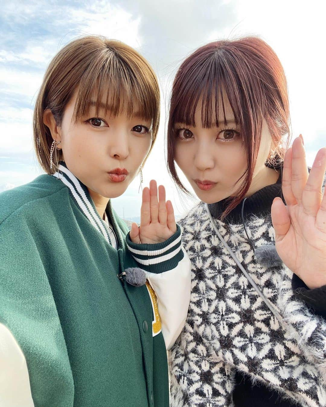 内村麻美さんのインスタグラム写真 - (内村麻美Instagram)「. @ooshima_aoi  向葵との2ショ集🧸🧸💕 . 最後は…よっ。 . #おてんばさん #でも真面目さん #頑張り屋さん #お勉強中 #頑張ろうね #よっ」11月13日 10時11分 - asami___05