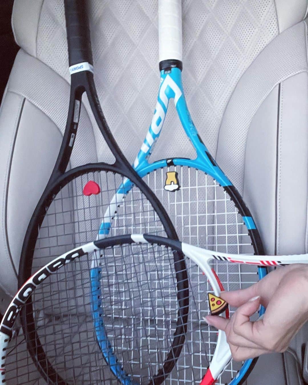 チョン・ジユのインスタグラム：「만년테린이 시즌시작 모두 모여랏🎾」
