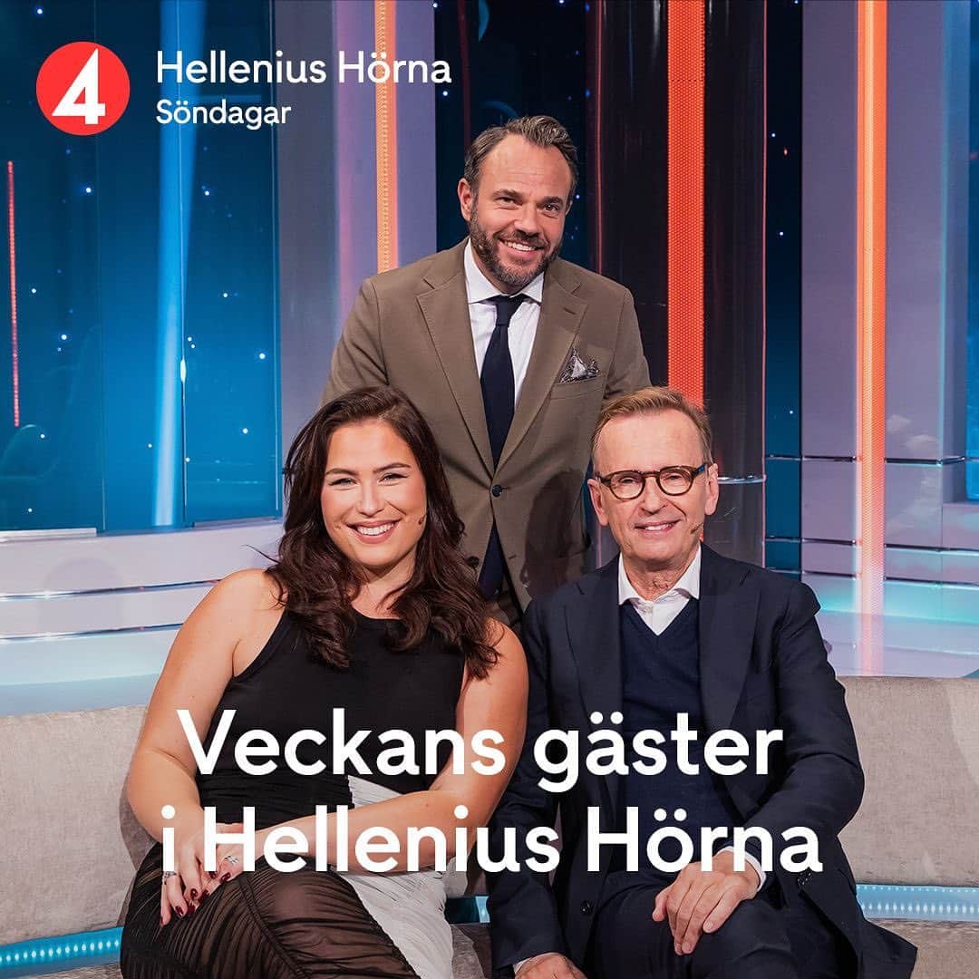 のインスタグラム：「IKVÄLL 20.00 gästas Hörnan av den roligaste jag vet, skådespelaren Johan Ulvesson! Dessutom Sveriges just nu hetaste röst, härliga @mollyhammar. Det blir kul! Hoppas ni är med oss. Välkomna! ❤️」