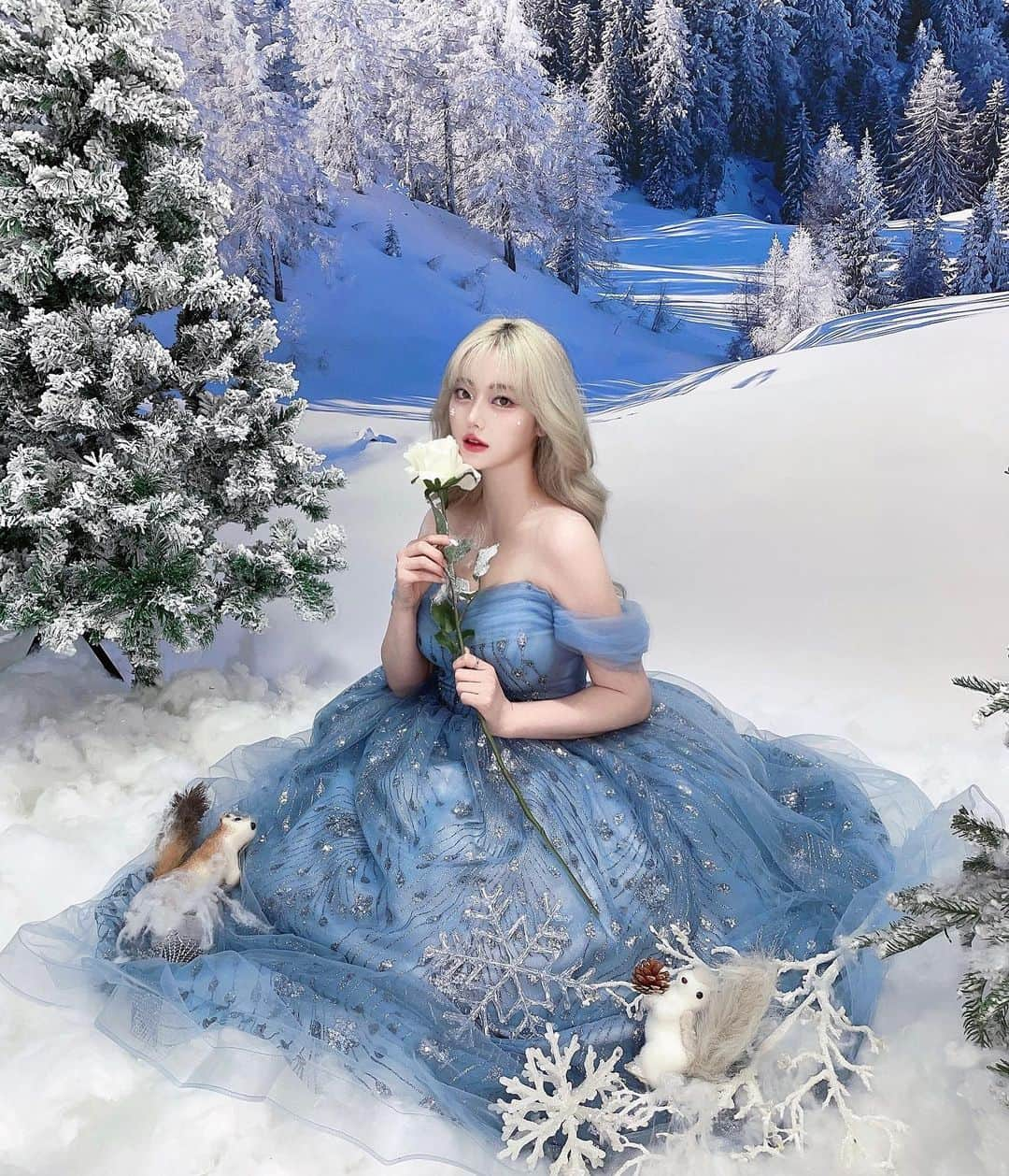 キム・チョンアさんのインスタグラム写真 - (キム・チョンアInstagram)「❄️🌨🐿☃️ 핀란드 다녀옴~~」11月13日 18時38分 - 94_j.a