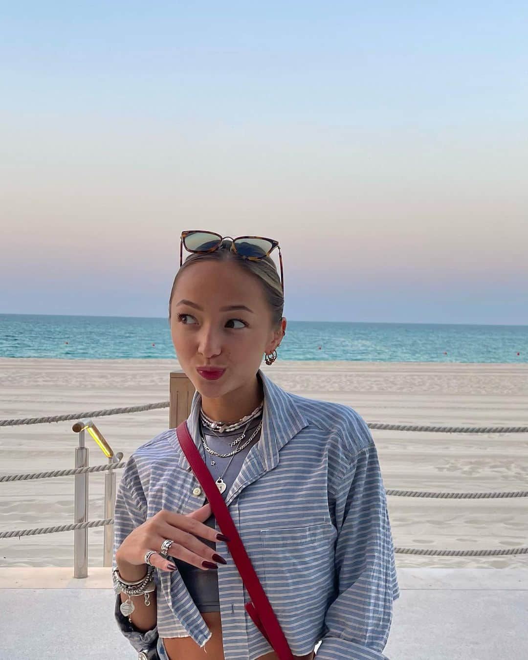 倉沢桂奈（Kayna）さんのインスタグラム写真 - (倉沢桂奈（Kayna）Instagram)「delicious abu dhabi sunset🌈」11月13日 18時56分 - k_ayna