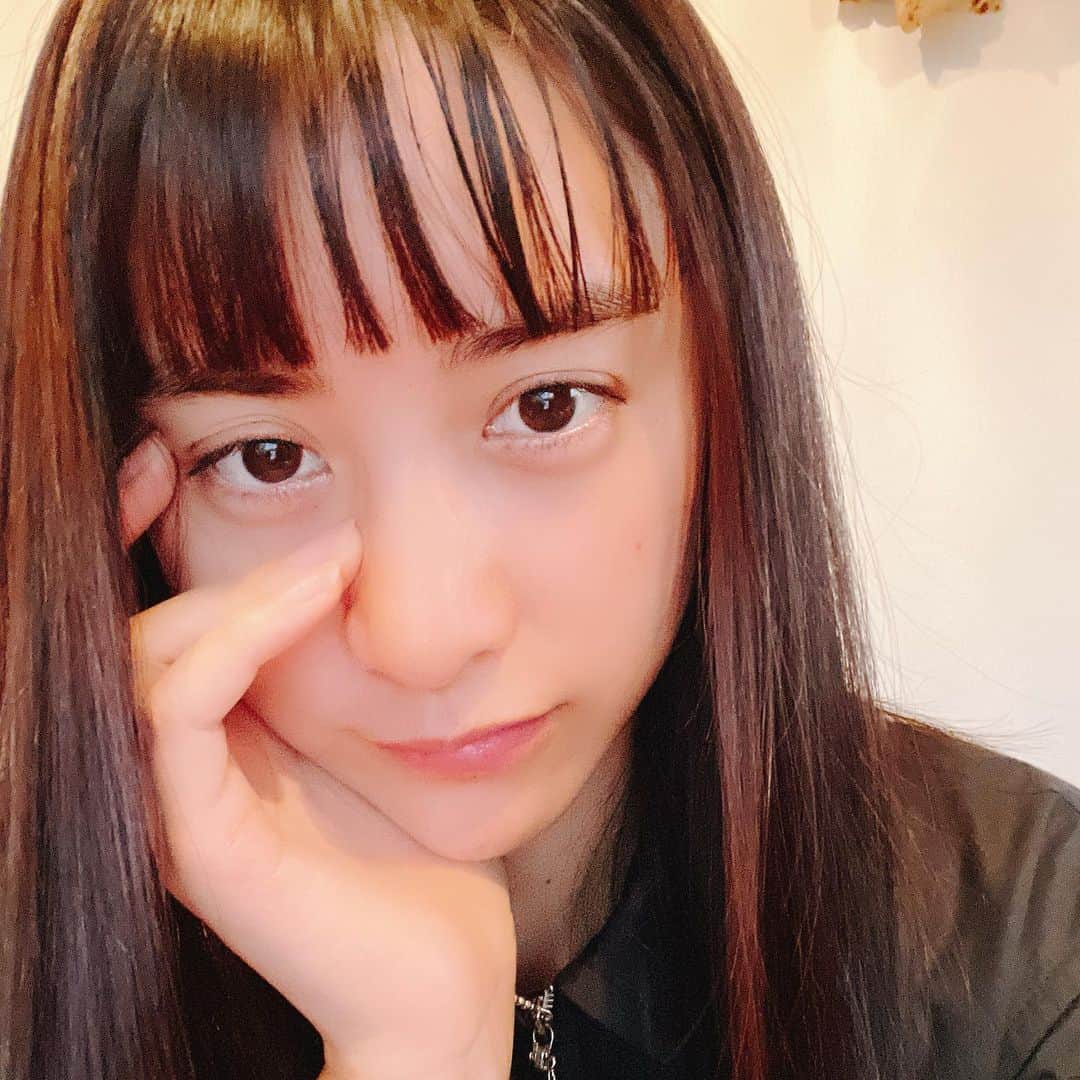 山本美月さんのインスタグラム写真 - (山本美月Instagram)「- ̗̀☾⋆ ̖́-  おかえり前髪〜  いつもありがとうございます@daisukeaoki_tiechel」11月13日 20時15分 - mizuki_yamamoto_official