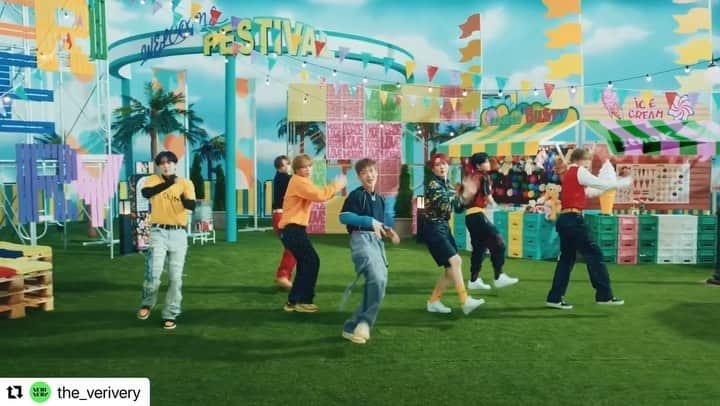 のインスタグラム：「#Repost @the_verivery with @use.repost ・・・ VERIVERY 3RD SINGLE ALBUM [Liminality - EP.LOVE] - Tap Tap   Tap Tap Official M/V   ▶https://youtu.be/bmy6D1KoFsg ▶https://tv.naver.com/v/30620598   🎧 2022. 11. 14. 6PM (KST)   #베리베리 #VERIVERY #VRVR #Liminality #EP_LOVE #Tap_Tap #20221114_6PM」