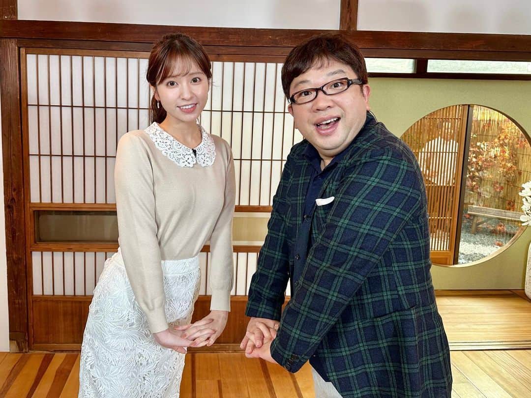 角谷暁子のインスタグラム：「きょう夜10時から！天野さんとBSテレ東でビジネスバラエティ！？？特番です📺 そのあと夜11時15分からは、テレ東経済WEEKでWBS生配信イベントもありますので、テレ東BIZのYouTubeチャンネルぜひご覧ください〜〜  #ひらめきＮＥＷビジネスコレで上場しました」