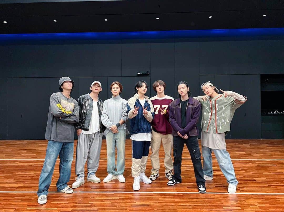 細川雄太のインスタグラム：「🙏🏻 READYMADE @uarmyhope  SAINT Mxxxxxx rkive」