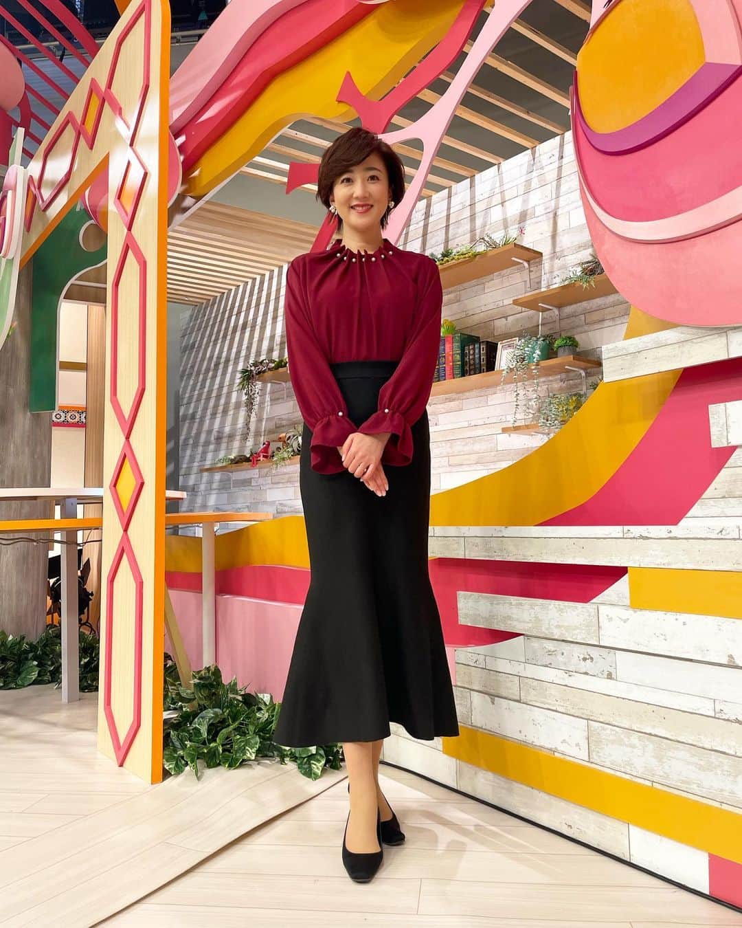 池尻和佳子さんのインスタグラム写真 - (池尻和佳子Instagram)「今日のギュッとニュース、福岡クリスマスマーケットの週末の賑わいと、家庭でのイルミネーションは、「ソーラー式」が人気という話題、お伝えします！」11月14日 15時05分 - wakako_ikejiri_rkb